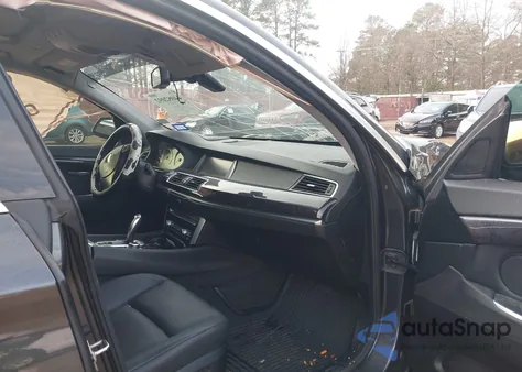 2011 BMW 535I Gran Turismo xDrive z USA, uszkodzony, nr VIN WBASP2C59BC337918